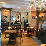 Le Prangeleux Couette-café